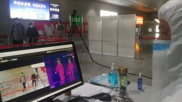 人臉識(shí)別測溫儀一體機(jī)