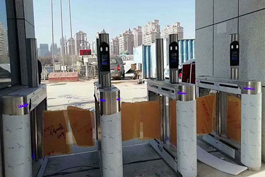 人臉識別閘機(jī)
