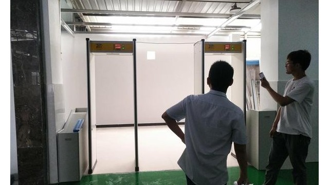 避免經(jīng)濟損失，華興歐立通自動化科技引進防盜金屬安檢門