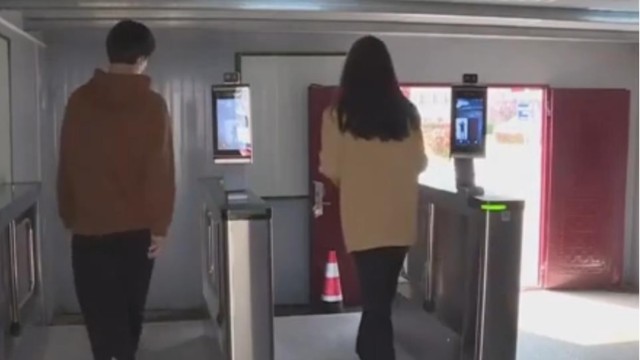 大數(shù)據(jù)智能防疫閘機(jī)“上崗”助力校園疫情防控