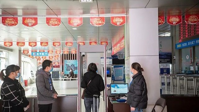 熱成像紅外測溫安檢門智能手段強化防疫措施,把住運輸關(guān)口